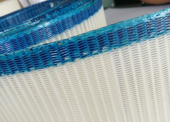 15000-22000L/m2/h Air Permeability Polyester Dryer Screen Voor de voedselverwerkende industrie