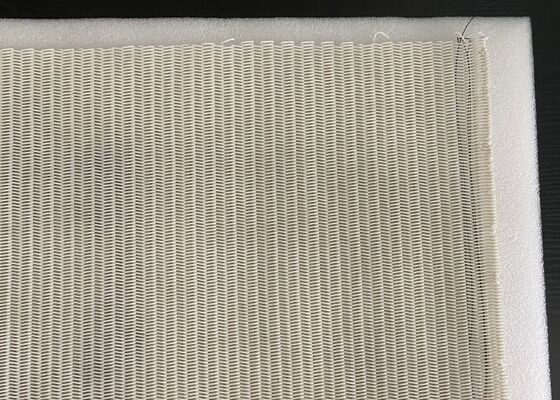 100% PET Spiraaldroger Gaasband Voor Rubber Latex Draad Met Antistatische Zwarte Draad Anti 165 graden