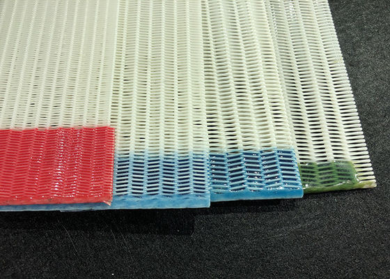 Antistatische Spiraalvormige Drogere Polyester Gebruikt Mesh Belt Wrapping Paper Linerboard