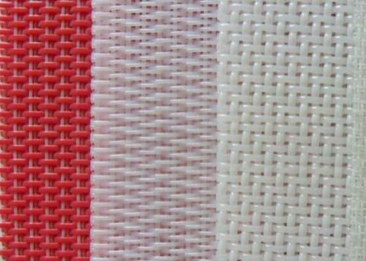 ISO ging 3*3mm Gatenpolyester Mesh Belt For Board Dryer over