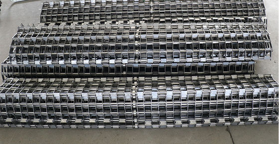 Platte draadgordel voor voedselverwerking Conveyor roestvrij staal gebalanceerde weefgordel hoogtemperatuurbestendige